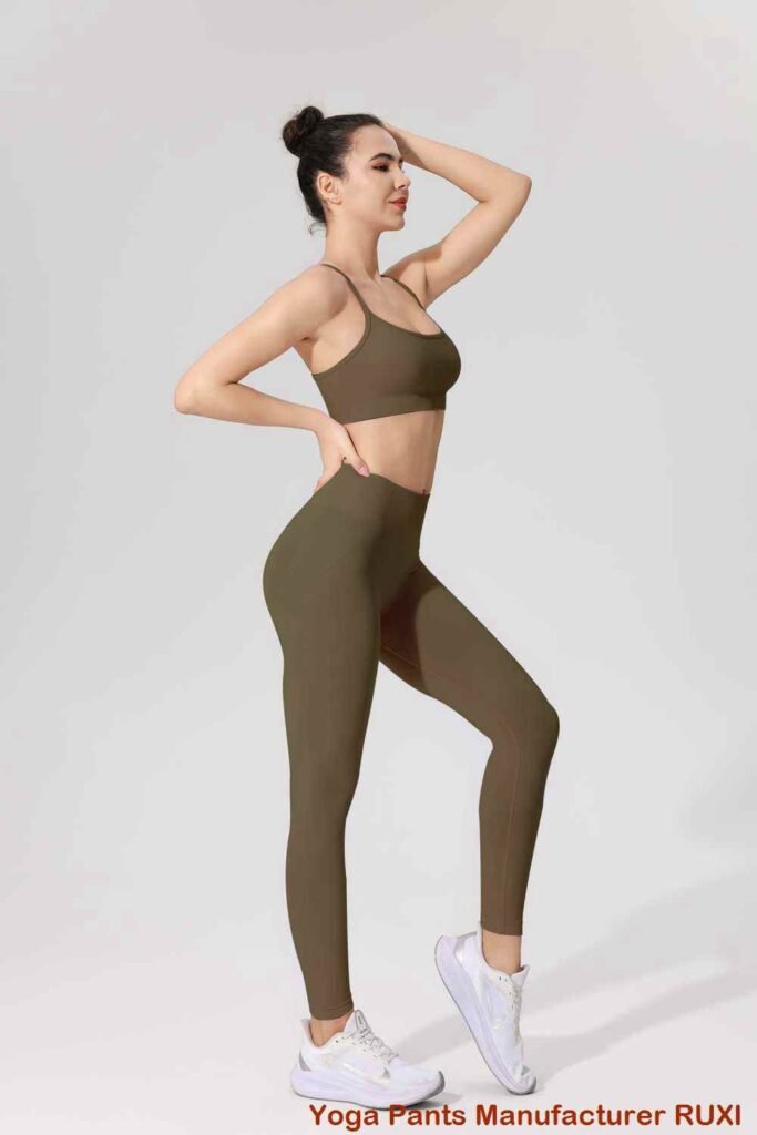 pantalones cortos de gimnasia de longitud media RUXI