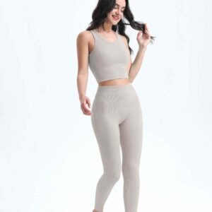 Leggings de yoga ultracortos y acampanados RUXI es542