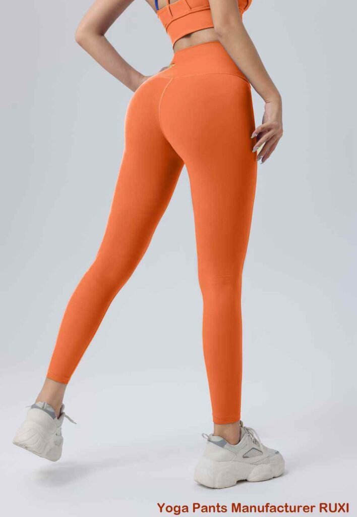 Pantalones cortos deportivos para hombre de color rojo