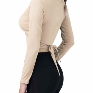 Prendas de yoga de diseño elegante para mujeres activas