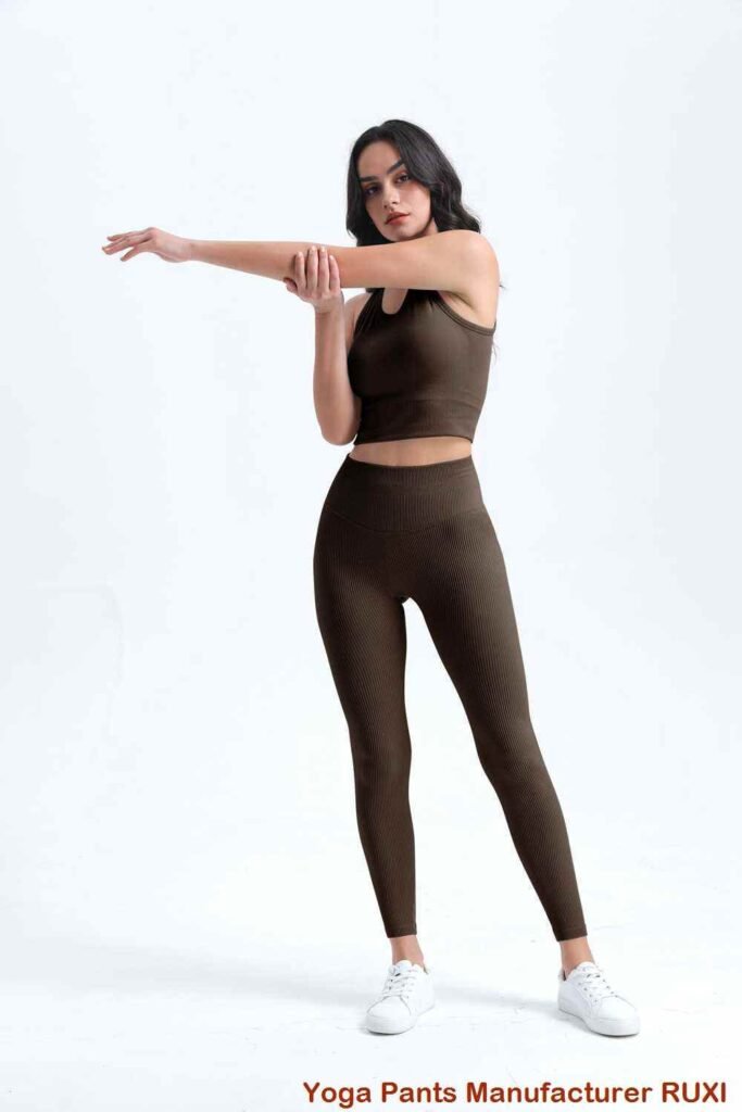 Pantalones cortos de algodón cómodos y doblados RUXI