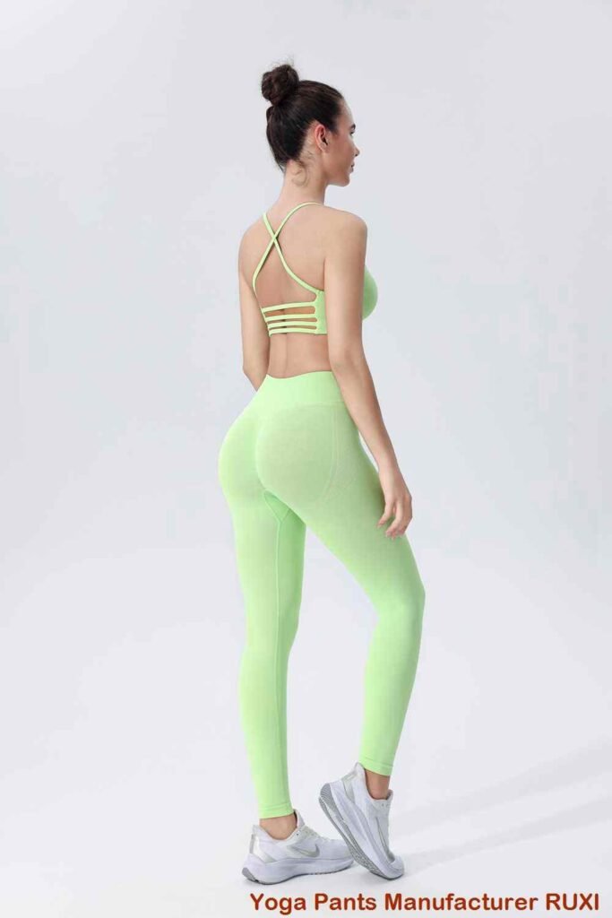 pantalones cortos de gimnasia a rayas RUXI es3421